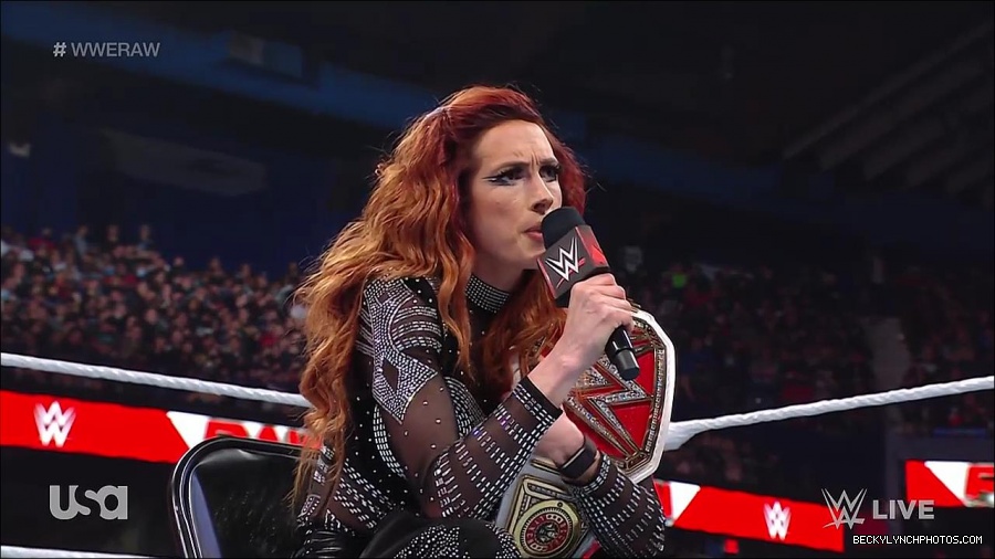 WWE_RAW_21st_March_2022_720p_WEBRip_h264-TJ_mp4_004048271.jpg