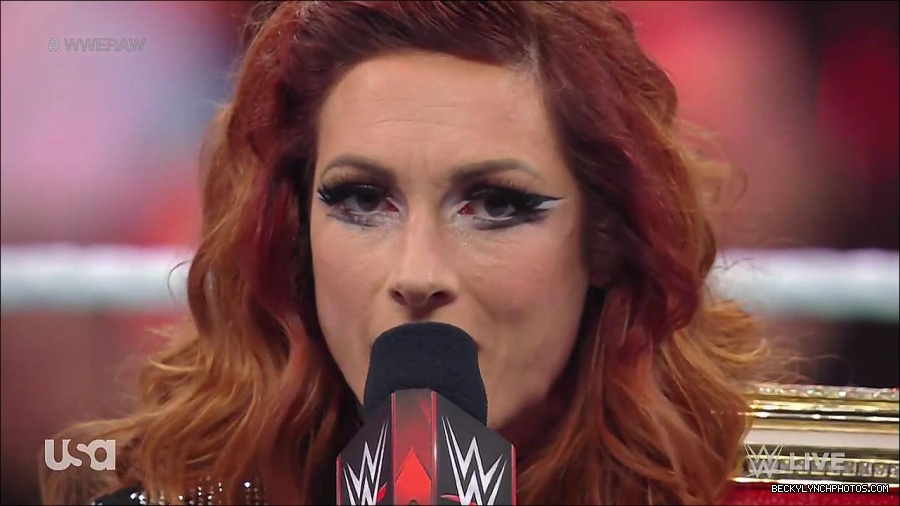 WWE_RAW_21st_March_2022_720p_WEBRip_h264-TJ_mp4_004080704.jpg