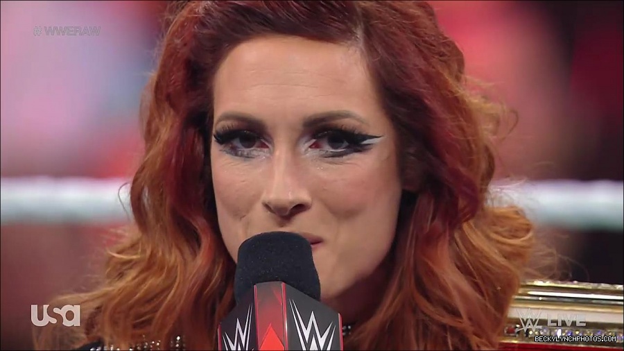 WWE_RAW_21st_March_2022_720p_WEBRip_h264-TJ_mp4_004081905.jpg