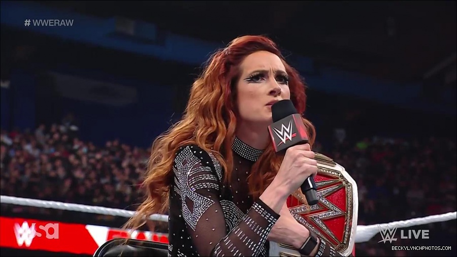 WWE_RAW_21st_March_2022_720p_WEBRip_h264-TJ_mp4_004099923.jpg