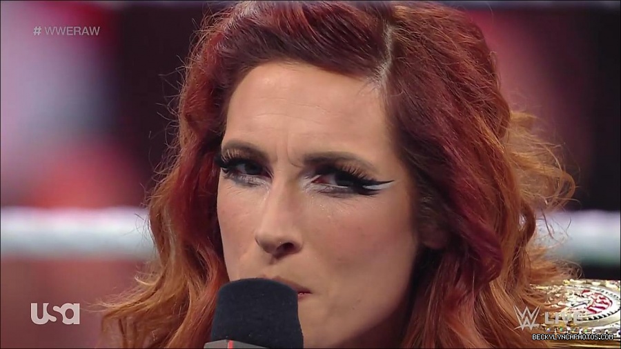 WWE_RAW_21st_March_2022_720p_WEBRip_h264-TJ_mp4_004134357.jpg