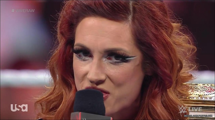 WWE_RAW_21st_March_2022_720p_WEBRip_h264-TJ_mp4_004141565.jpg