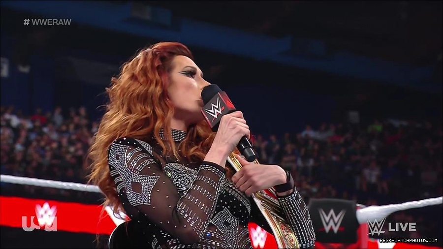 WWE_RAW_21st_March_2022_720p_WEBRip_h264-TJ_mp4_004147170.jpg