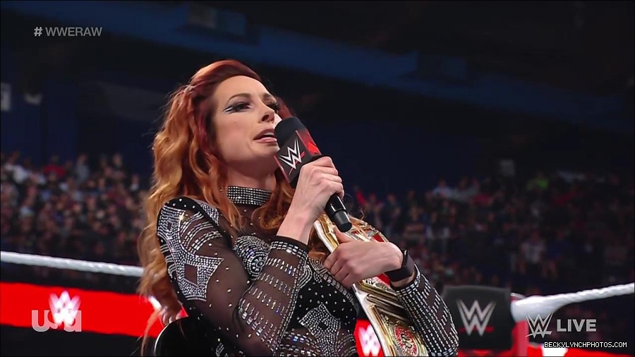 WWE_RAW_21st_March_2022_720p_WEBRip_h264-TJ_mp4_004147571.jpg