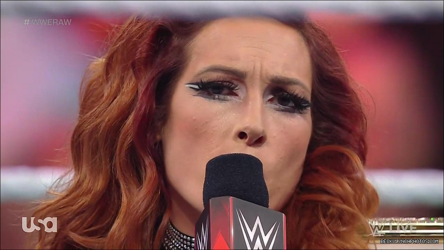WWE_RAW_21st_March_2022_720p_WEBRip_h264-TJ_mp4_004151575.jpg