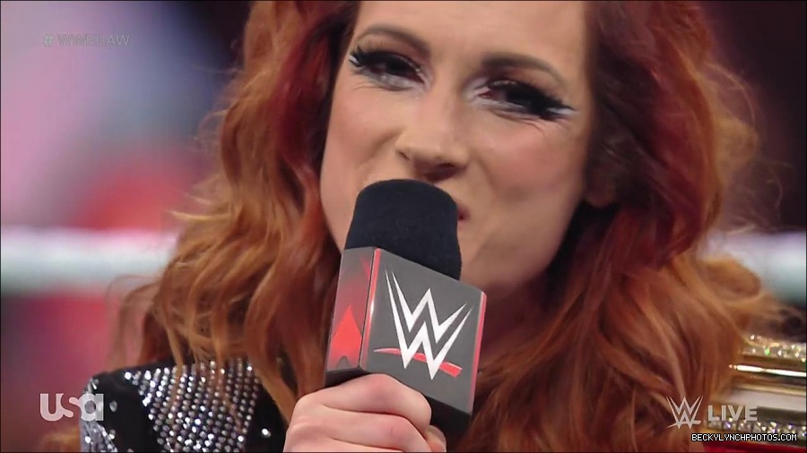 WWE_RAW_21st_March_2022_720p_WEBRip_h264-TJ_mp4_004174397.jpg