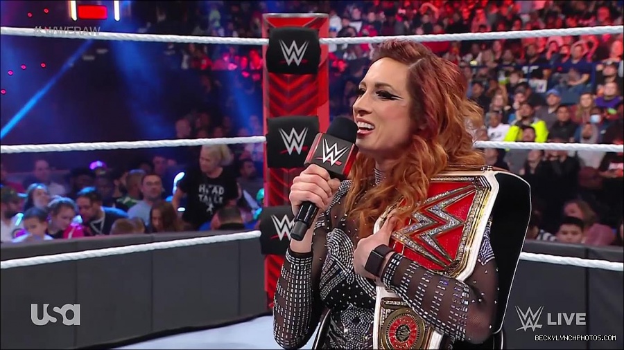 WWE_RAW_21st_March_2022_720p_WEBRip_h264-TJ_mp4_004175999.jpg