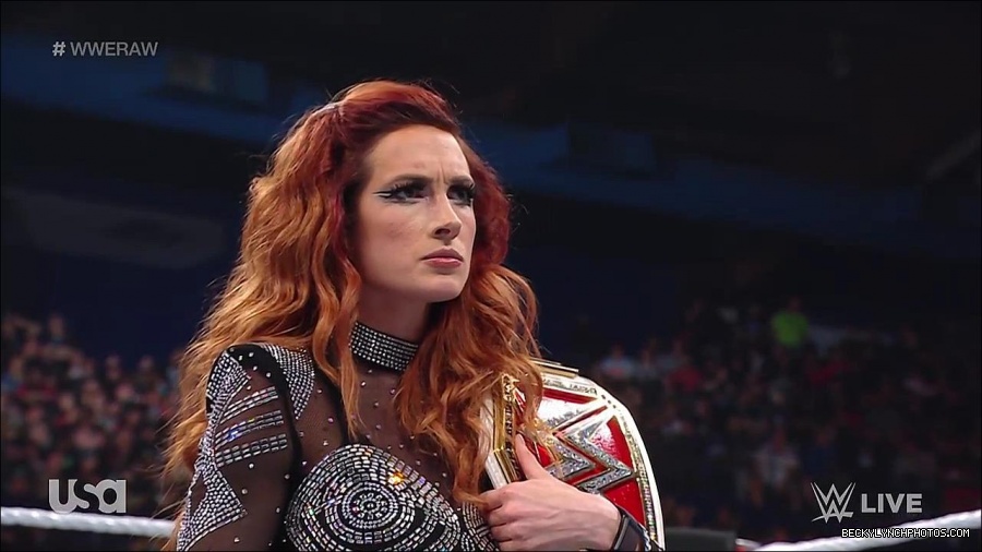WWE_RAW_21st_March_2022_720p_WEBRip_h264-TJ_mp4_004189212.jpg