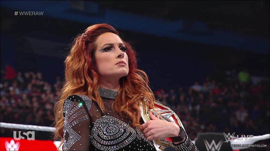 WWE_RAW_21st_March_2022_720p_WEBRip_h264-TJ_mp4_004190814.jpg