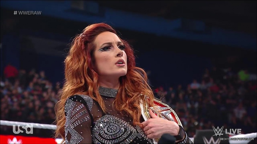 WWE_RAW_21st_March_2022_720p_WEBRip_h264-TJ_mp4_004192415.jpg