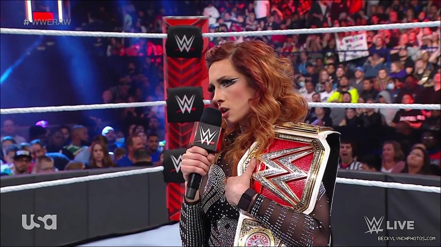 WWE_RAW_21st_March_2022_720p_WEBRip_h264-TJ_mp4_004195619.jpg