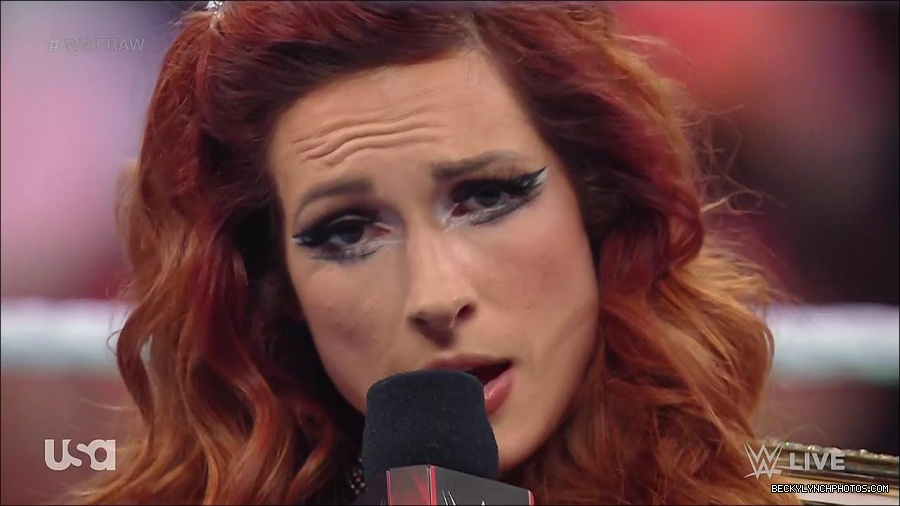 WWE_RAW_21st_March_2022_720p_WEBRip_h264-TJ_mp4_004198021.jpg