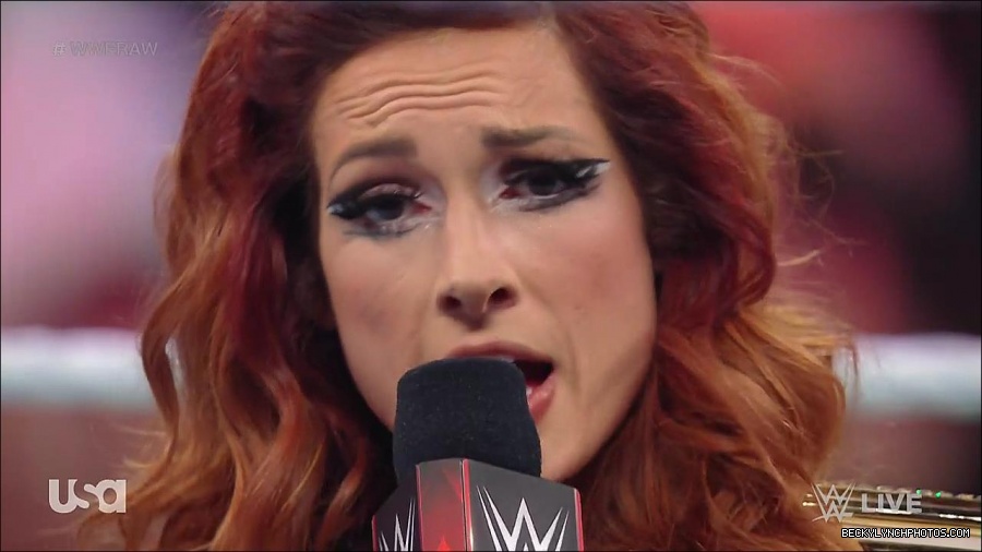 WWE_RAW_21st_March_2022_720p_WEBRip_h264-TJ_mp4_004198421.jpg