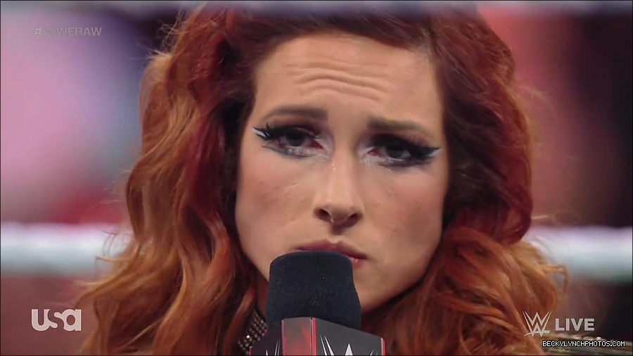 WWE_RAW_21st_March_2022_720p_WEBRip_h264-TJ_mp4_004199222.jpg