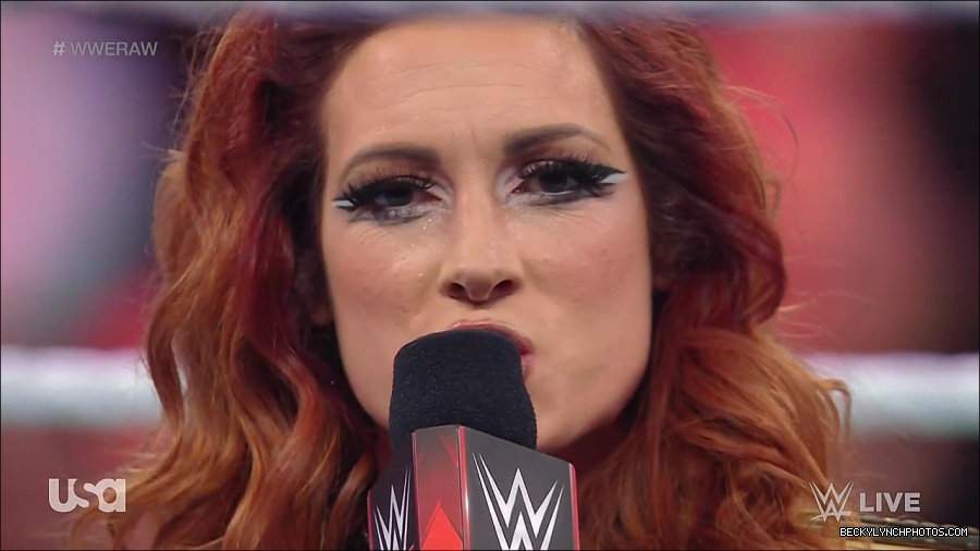 WWE_RAW_21st_March_2022_720p_WEBRip_h264-TJ_mp4_004205629.jpg