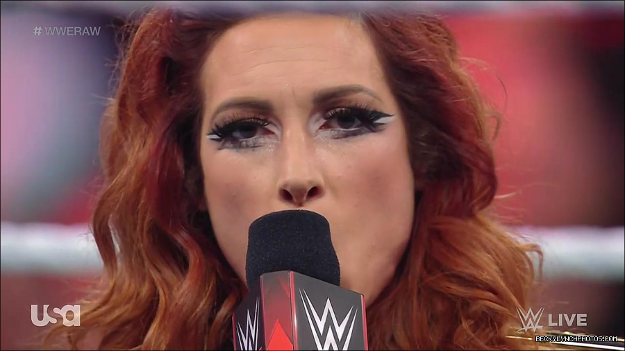 WWE_RAW_21st_March_2022_720p_WEBRip_h264-TJ_mp4_004206029.jpg