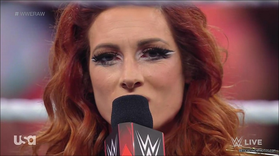 WWE_RAW_21st_March_2022_720p_WEBRip_h264-TJ_mp4_004206429.jpg