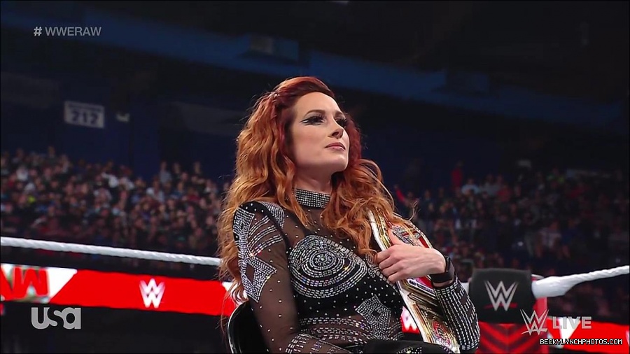 WWE_RAW_21st_March_2022_720p_WEBRip_h264-TJ_mp4_004225649.jpg