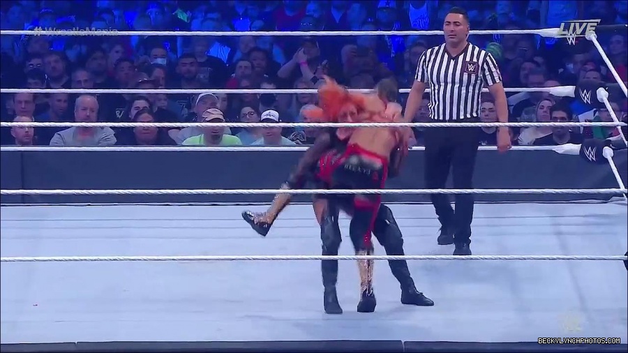 WM38_DAY_1_mp4_000738666.jpg