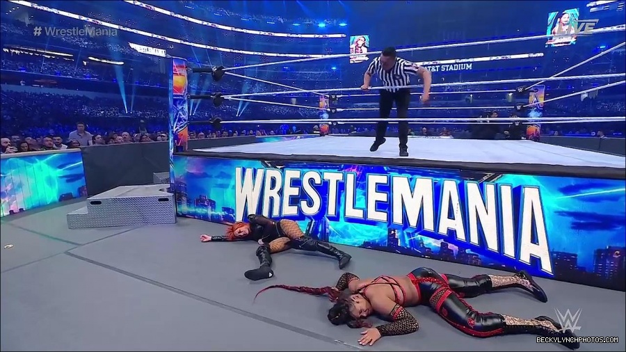 WM38_DAY_1_mp4_000945433.jpg