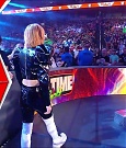 WWE_RAW_25th_April_2022_720p_WEBRip_h264-TJ_mp4_003584431.jpg