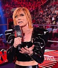 WWE_RAW_25th_April_2022_720p_WEBRip_h264-TJ_mp4_003694557.jpg