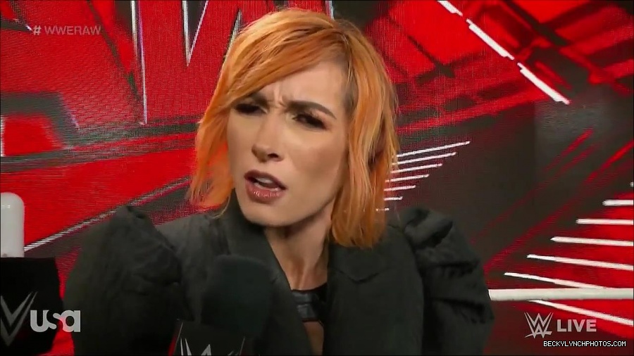 WWE_Monday_Night_Raw_2022_05_02_720p_HDTV_x264-NWCHD_mp4_004585853.jpg