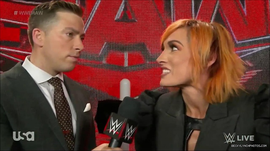 WWE_Monday_Night_Raw_2022_05_02_720p_HDTV_x264-NWCHD_mp4_004621889.jpg