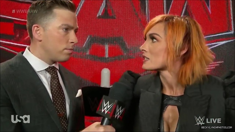 WWE_Monday_Night_Raw_2022_05_02_720p_HDTV_x264-NWCHD_mp4_004623891.jpg