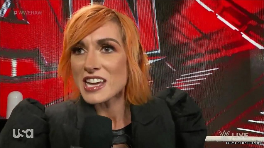 WWE_Monday_Night_Raw_2022_05_02_720p_HDTV_x264-NWCHD_mp4_004627895.jpg