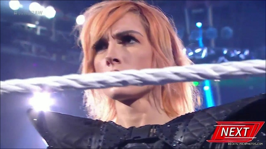 WWE_Monday_Night_Raw_2022_05_02_720p_HDTV_x264-NWCHD_mp4_006374408.jpg