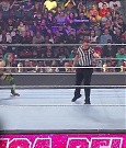 WWE_Monday_Night_Raw_2022_05_02_720p_HDTV_x264-NWCHD_mp4_006791559.jpg