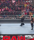 WWE_Monday_Night_Raw_2022_05_02_720p_HDTV_x264-NWCHD_mp4_006800001.jpg