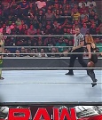 WWE_Monday_Night_Raw_2022_05_02_720p_HDTV_x264-NWCHD_mp4_006800401.jpg