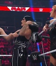 WWE_Monday_Night_Raw_2022_05_02_720p_HDTV_x264-NWCHD_mp4_006846847.jpg