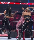 WWE_Monday_Night_Raw_2022_05_02_720p_HDTV_x264-NWCHD_mp4_006912513.jpg