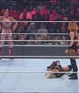 WWE_Monday_Night_Raw_2022_05_02_720p_HDTV_x264-NWCHD_mp4_006998999.jpg