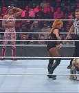 WWE_Monday_Night_Raw_2022_05_02_720p_HDTV_x264-NWCHD_mp4_007004205.jpg