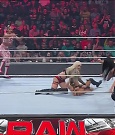 WWE_Monday_Night_Raw_2022_05_02_720p_HDTV_x264-NWCHD_mp4_007041842.jpg