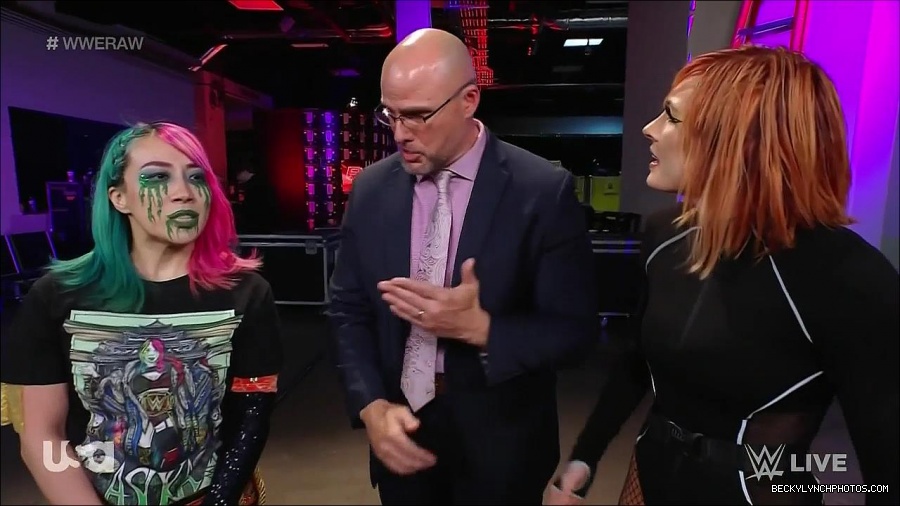 WWE_Monday_Night_Raw_2022_05_09_720p_HDTV_x264-NWCHD_mp4_004153185.jpg