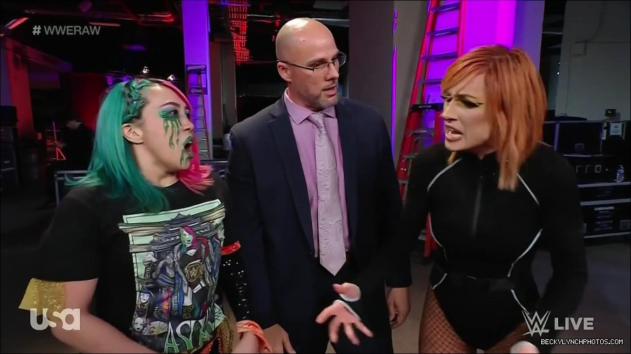 WWE_Monday_Night_Raw_2022_05_09_720p_HDTV_x264-NWCHD_mp4_004162795.jpg