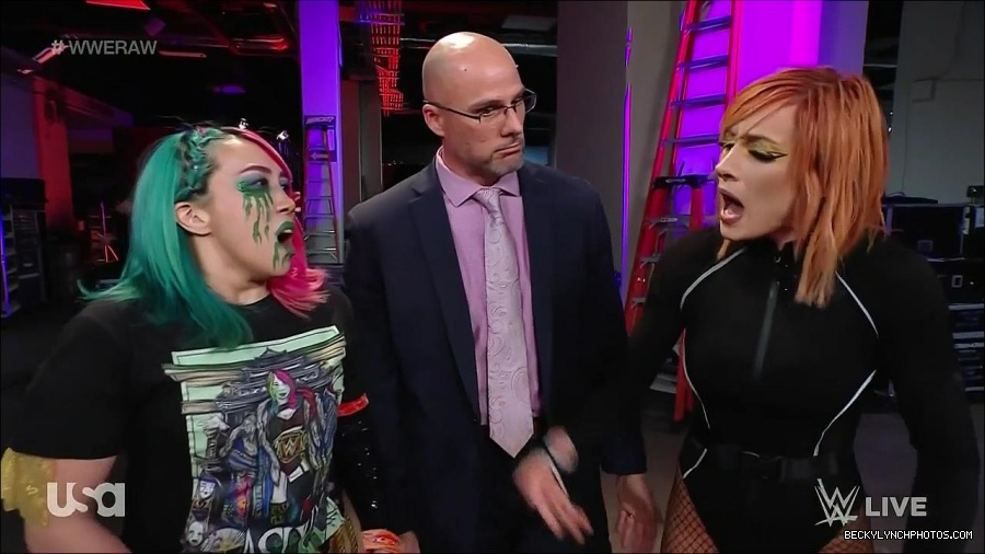 WWE_Monday_Night_Raw_2022_05_09_720p_HDTV_x264-NWCHD_mp4_004163195.jpg