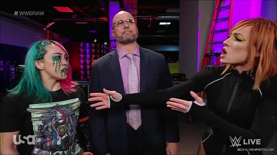 WWE_Monday_Night_Raw_2022_05_09_720p_HDTV_x264-NWCHD_mp4_004171603.jpg