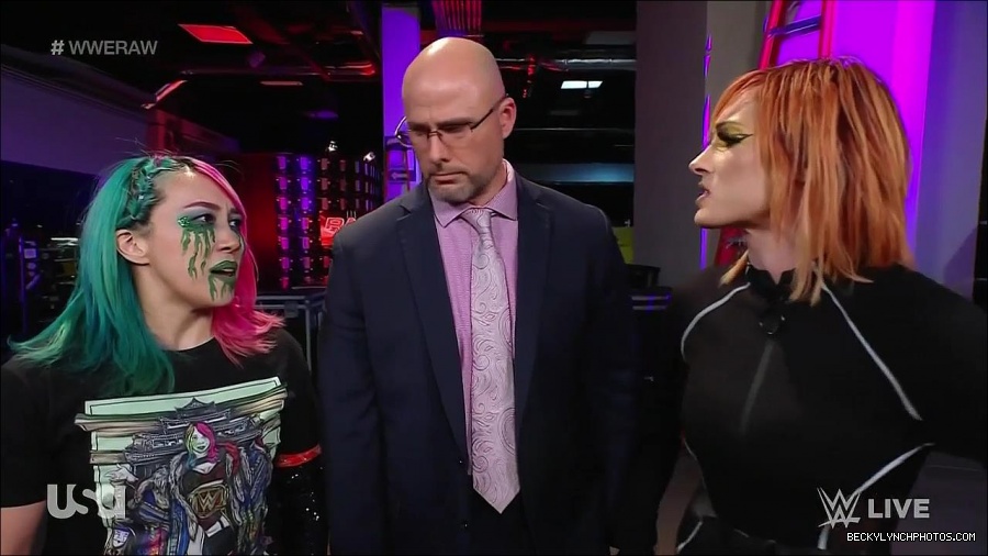 WWE_Monday_Night_Raw_2022_05_09_720p_HDTV_x264-NWCHD_mp4_004175607.jpg