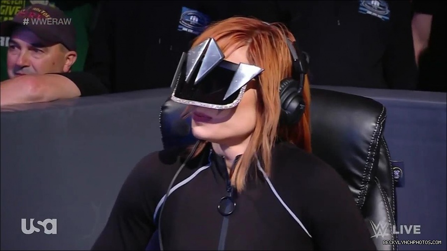 WWE_Monday_Night_Raw_2022_05_09_720p_HDTV_x264-NWCHD_mp4_007169033.jpg