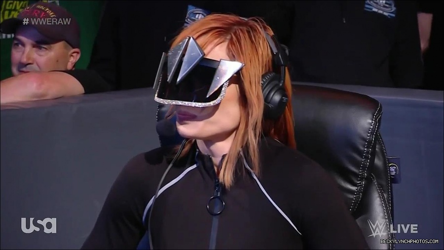 WWE_Monday_Night_Raw_2022_05_09_720p_HDTV_x264-NWCHD_mp4_007169433.jpg