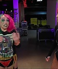 WWE_Monday_Night_Raw_2022_05_09_720p_HDTV_x264-NWCHD_mp4_004209641.jpg