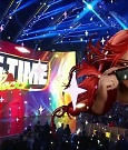 WWE_Monday_Night_Raw_2022_05_09_720p_HDTV_x264-NWCHD_mp4_007057521.jpg