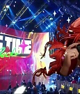 WWE_Monday_Night_Raw_2022_05_09_720p_HDTV_x264-NWCHD_mp4_007058722.jpg