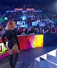 WWE_Monday_Night_Raw_2022_05_09_720p_HDTV_x264-NWCHD_mp4_007087551.jpg